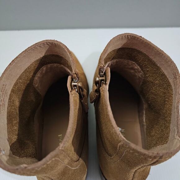 Cole Haan Naia Ankle Bootie Western Cowgirl Golden Toffee Suede Size 9.5 - Picture 10 of 16